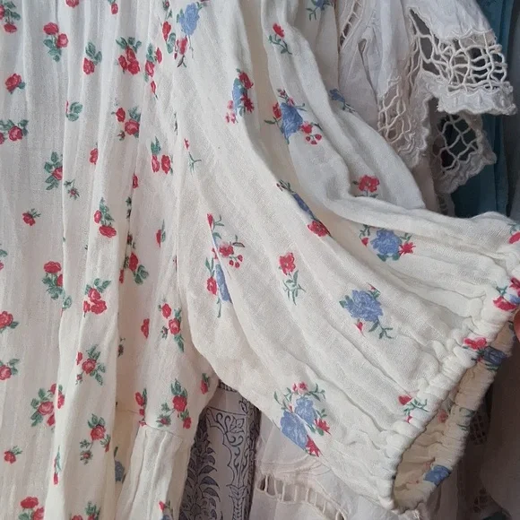 Free People Floral Print Blouse with Puff Sleeves XL - Picture 2 of 6